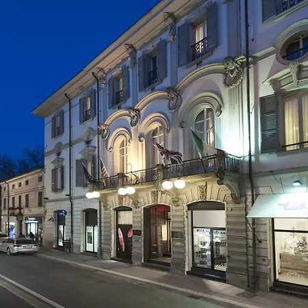 Hotel Vittoria 4*