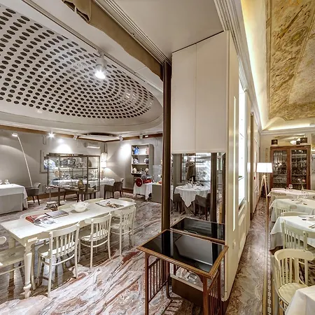 Vittoria Hotel 4*