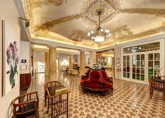 Vittoria Hotel Faença