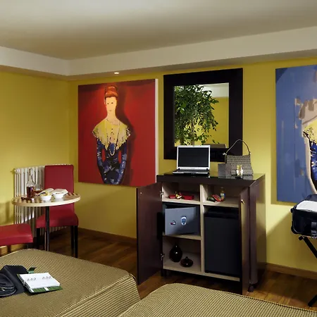 비토리아 호텔 파엔차