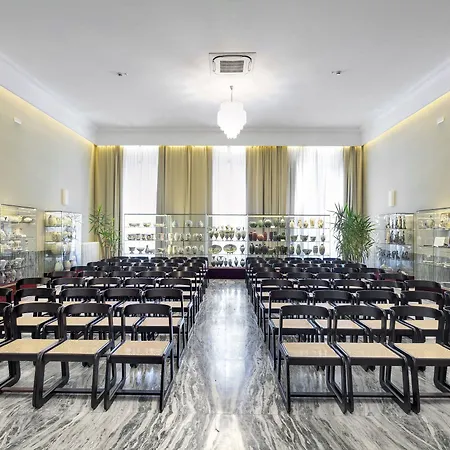 Hotel Vittoria 4*