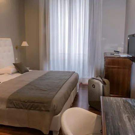 Vittoria Hotel 4*