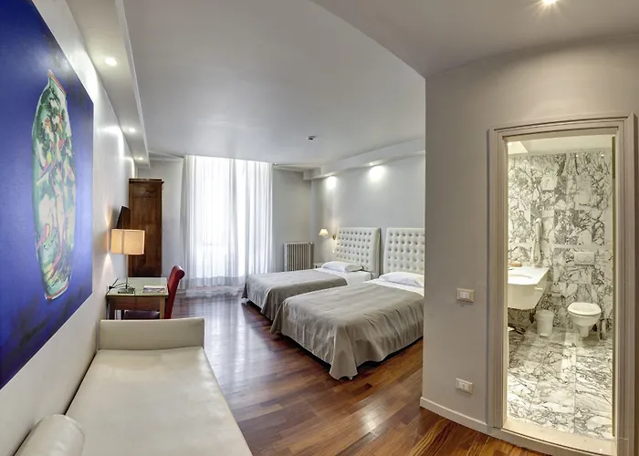 Otel Vittoria 4*