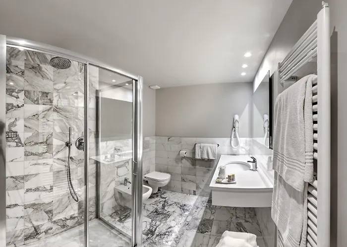 Vittoria 4* פאנצה