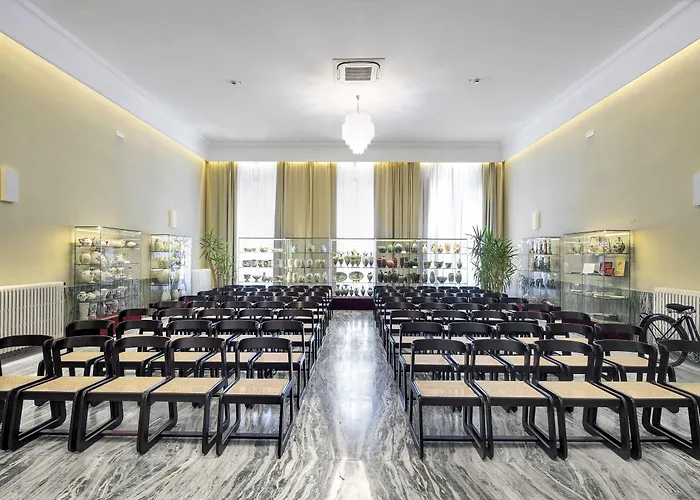 Otel Vittoria 4*